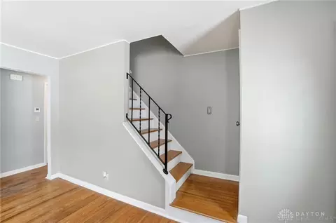 Entry Way - 9151 Tag Dr, Cincinnati, OH 45231 photo 2 of 3
