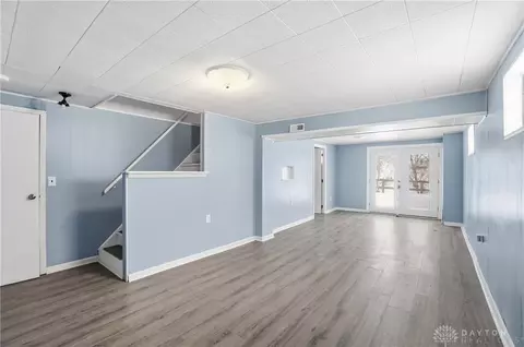 Living - 9151 Tag Dr, Cincinnati, OH 45231 photo 5 of 5