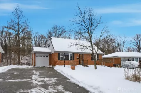 Exterior - 9151 Tag Dr, Cincinnati, OH 45231 photo 3 of 6