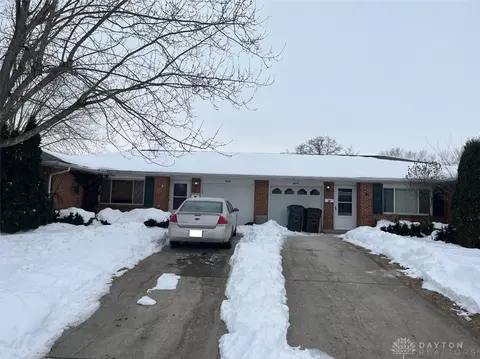 6513-6515 Walnut Ridge Rd, Dayton, OH 45414