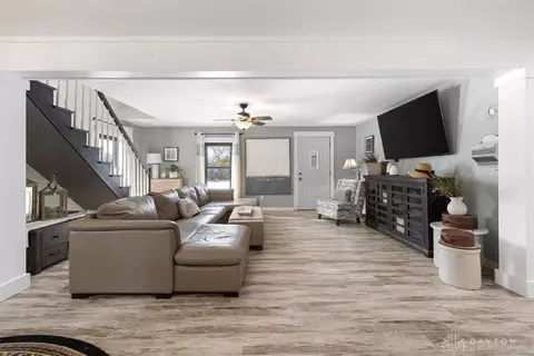 Living - 366 N Hampton Rd, Springfield, OH 45504 photo 1 of 1