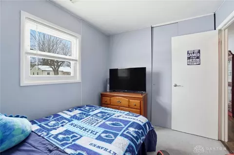 Bedroom - 1267 Beech St, Fairborn, OH 45324 photo 2 of 8