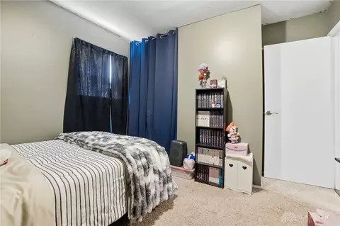 Bedroom - 1267 Beech St, Fairborn, OH 45324 photo 5 of 8