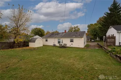 Exterior - 1267 Beech St, Fairborn, OH 45324 photo 9 of 9
