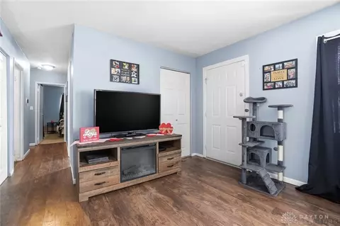 Entry Way - 1267 Beech St, Fairborn, OH 45324 photo 1 of 2