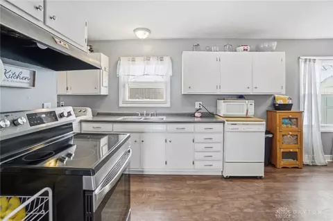 Kitchen - 1267 Beech St, Fairborn, OH 45324 photo 1 of 5