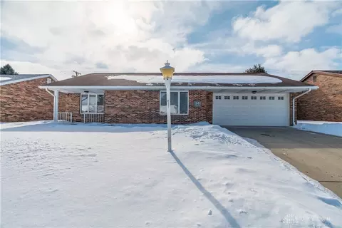 1841 W Parkway Dr, Piqua, OH 45356