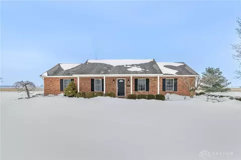 10866 NW Marchant Luttrell Rd, Sabina, OH 45169