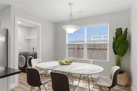 Dining - 736 E Northern Ave, Springfield, OH 45503 photo 1 of 1