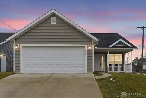 736 E Northern Ave, Springfield, OH 45503