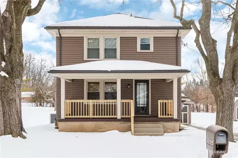 1584 N Central Dr, Dayton, OH 45432