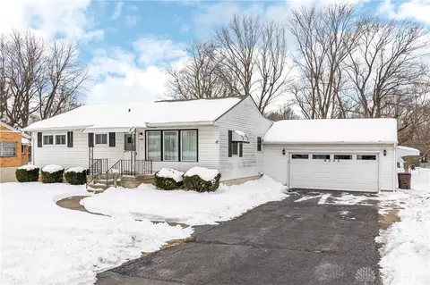 1655 Grange Hall Rd, Dayton, OH 45432