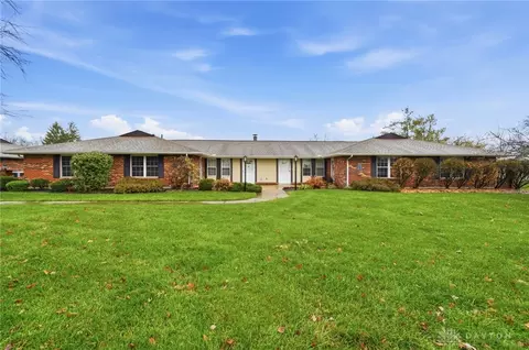 8772 Washington Colony Dr, Dayton, OH 45458