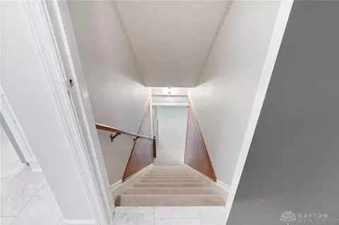Entry Way - 3510 Ridgeway Rd, Kettering, OH 45419 photo 4 of 4