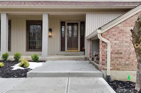 Exterior - 3510 Ridgeway Rd, Kettering, OH 45419 photo 5 of 7