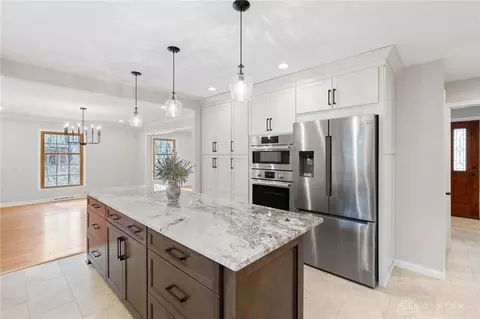 Kitchen - 3510 Ridgeway Rd, Kettering, OH 45419 photo 4 of 7