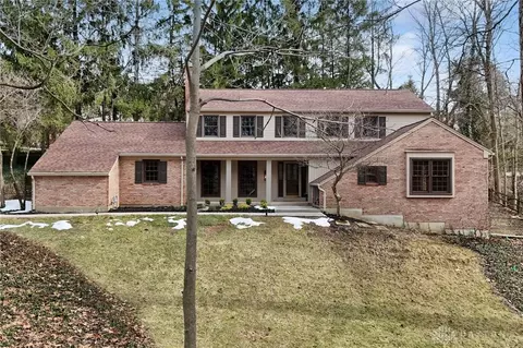 Exterior - 3510 Ridgeway Rd, Kettering, OH 45419 photo 7 of 7