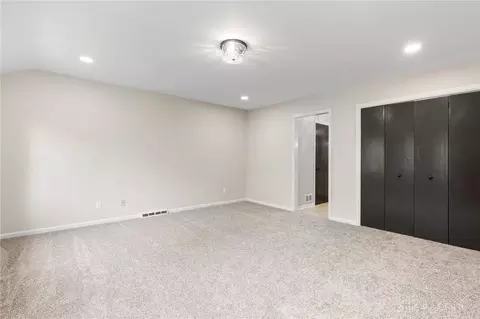 Bedroom - 3510 Ridgeway Rd, Kettering, OH 45419 photo 5 of 6