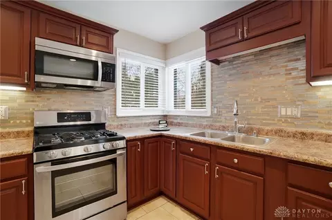 Kitchen - 4769 Bigger Rd, Kettering, OH 45440 photo 1 of 4