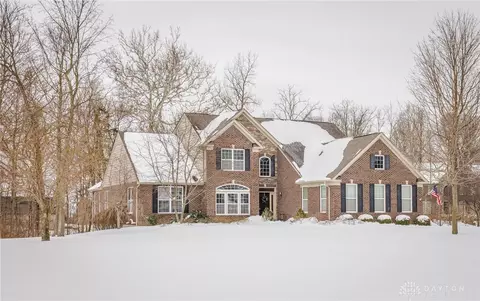 251 Fallen Leaf Ct, Springboro, OH 45066