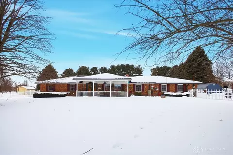 2939 Willow Rd, Springfield, OH 45502
