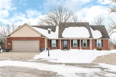 546 Moose Ct, Brookville, OH 45309