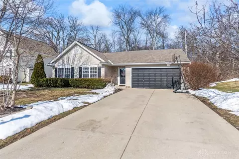 376 N Church Dr, Lebanon, OH 45036