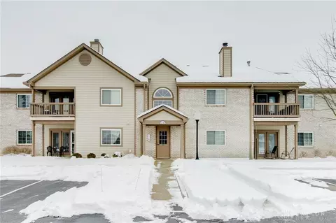 1740 Piper Ln #208, Dayton, OH 45440