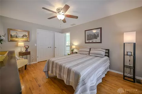 Bedroom - 224 Roscommon Dr, Springfield, OH 45503 photo 7 of 11