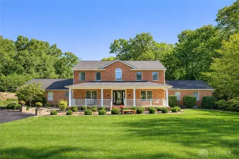 224 Roscommon Dr, Springfield, OH 45503