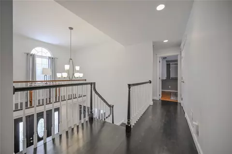 Entry Way - 224 Roscommon Dr, Springfield, OH 45503 photo 7 of 7