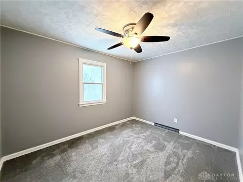 Bedroom - 1806 N Sweetbriar Ln, Springfield, OH 45505 photo 4 of 6