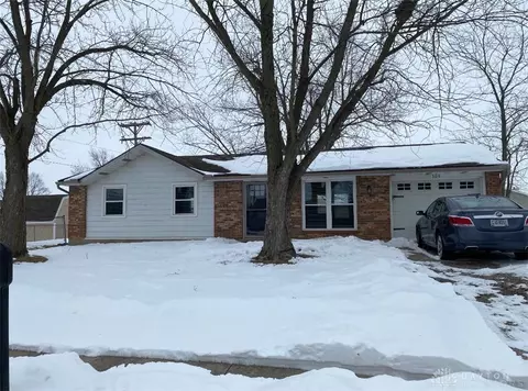 304 Meadowview Ln, Anna, OH 45302