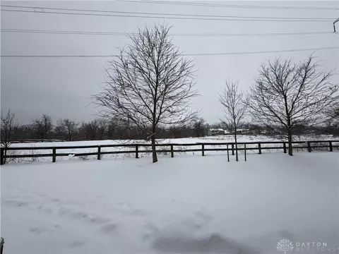 Exterior - 7740 Hackney Cir, Maineville, OH 45039 photo 2 of 2