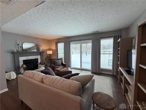Living - 7740 Hackney Cir, Maineville, OH 45039 photo 1 of 4