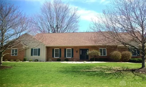 103 Lakewood Pl, Piqua, OH 45356