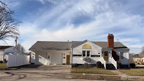 204 Fairview Ave, New Madison, OH 45346