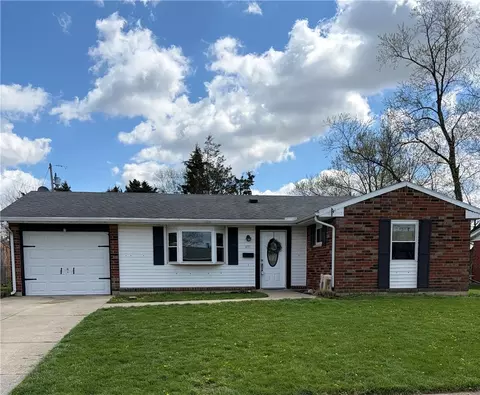 491 E Mayfield Sq, Troy, OH 45373