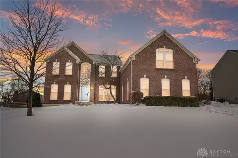 130 Wells Dr, Springboro, OH 45066