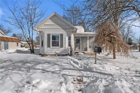 614 Lincoln St, Eaton, OH 45320