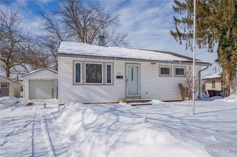 2971 Peony Pl, Dayton, OH 45420