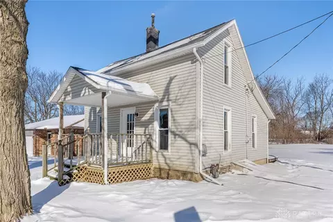218 W Troy St, Saint Paris, OH 43072