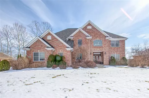 308 Yorkshire Ln, Xenia, OH 45385