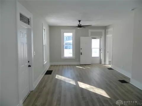 802 Warder St, Springfield, OH 45503 photo 9