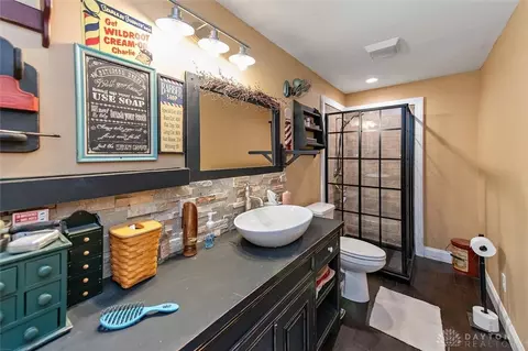 Bath - 84 W Mill St, Springboro, OH 45066 photo 5 of 5