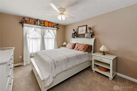 Bedroom - 84 W Mill St, Springboro, OH 45066 photo 4 of 8