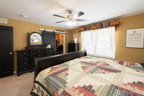Bedroom - 84 W Mill St, Springboro, OH 45066 photo 2 of 8