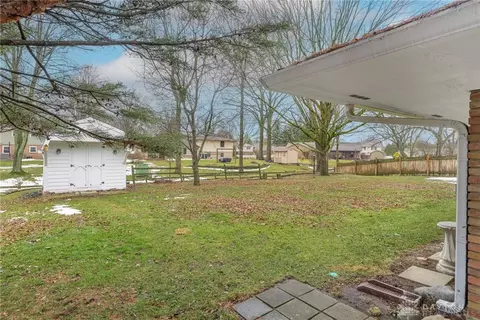 Exterior - 211 Whittington Dr, Centerville, OH 45459 photo 4 of 7