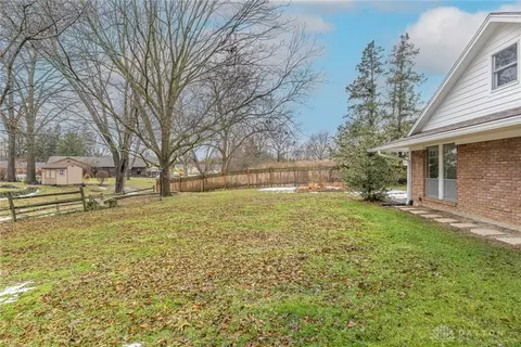Exterior - 211 Whittington Dr, Centerville, OH 45459 photo 5 of 7