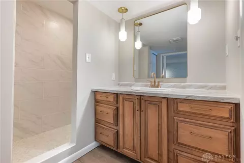 Bath - 211 Whittington Dr, Centerville, OH 45459 photo 2 of 2